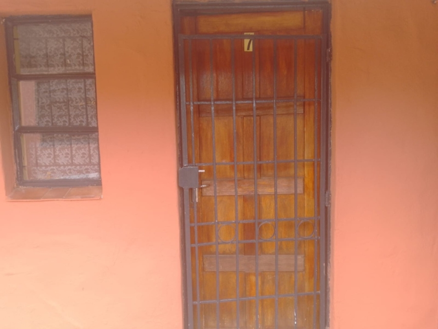 1 Bedroom Property for Sale in Brandwag Free State